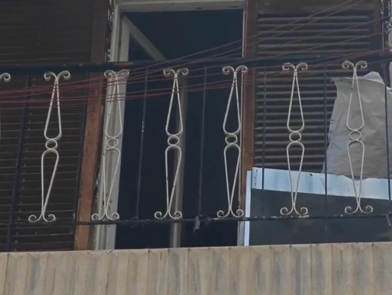 Αγίοι Ανάργυροι: Υποσιτισμένα τα 3 παιδιά που ζούσαν στο σπίτι-τρώγλη