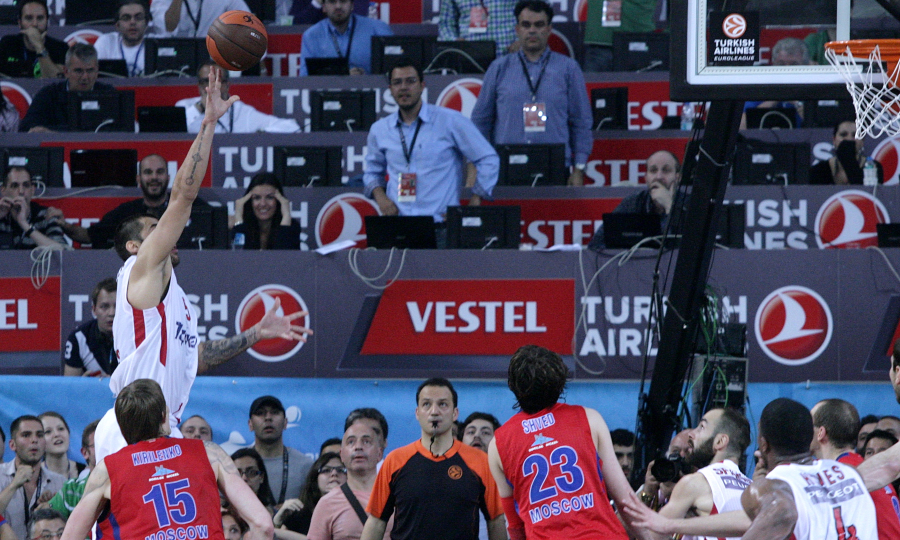 Τα πρόσωπα από τις μεγάλες στιγμές στα Final 4 του Ολυμπιακού
