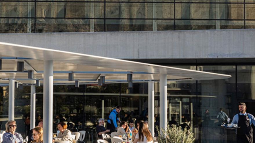 Με ελεύθερη είσοδο σήμερα στα μουσεία: Πού αξίζει να πας για καφέ, φαγητό και ποτό