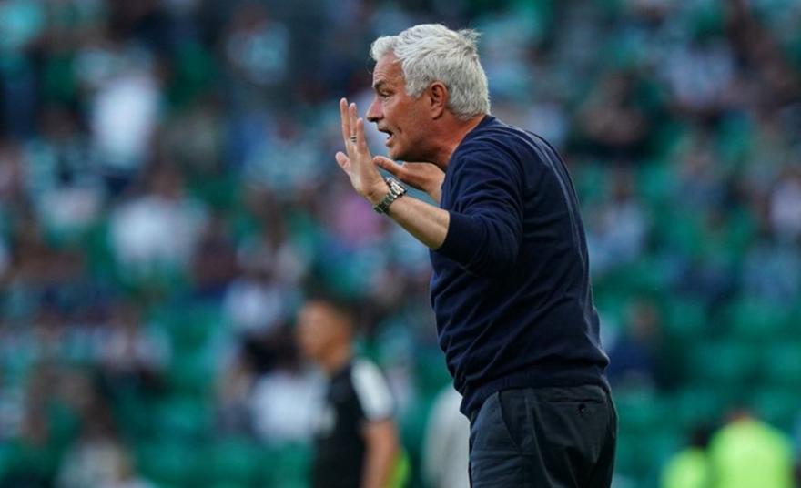 Sky Sports: «Συμφώνησε με τη Ρεάλ ο Μουρίνιο - Παίρνει τέσσερις συνεργάτες του από τη Μπενφίκα»