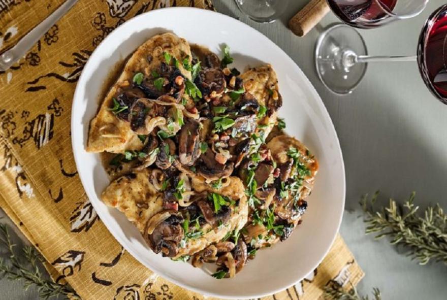 Κοτόπουλο μαρσάλα (Chicken Marsala)