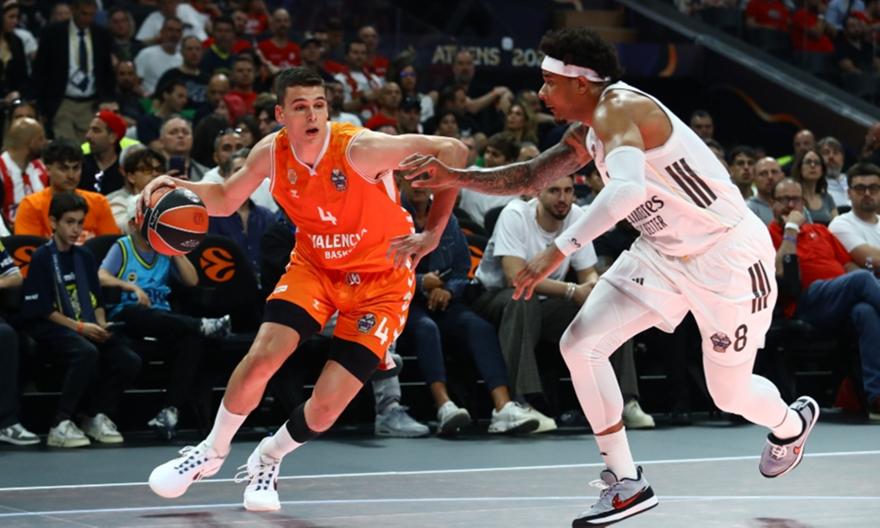 Οκέκε: «Είμαστε σε αποστολή και θέλουμε να φτάσουμε μέχρι το τέλος του δρόμου»