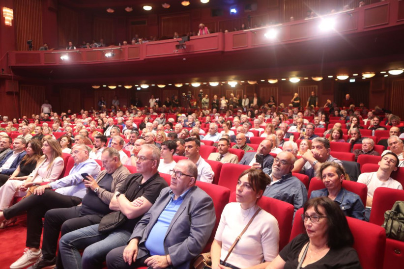 Πρεμιέρα για το κόμμα Καρυστιανού: Ποιοι έδωσαν το «παρών»