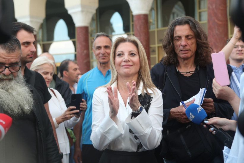 Πρεμιέρα για το κόμμα Καρυστιανού: Ποιοι έδωσαν το «παρών»