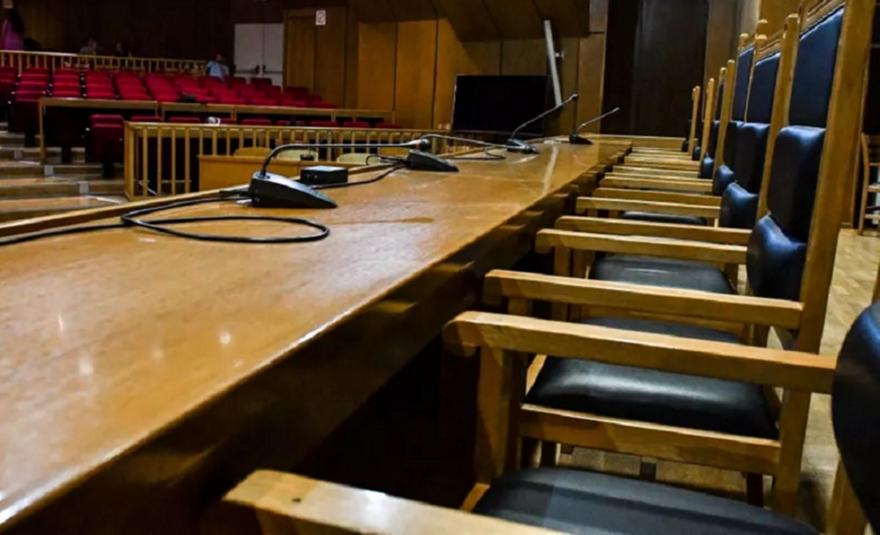 Ηράκλειο: Προσωρινά κρατούμενοι οι 7 από τους 16 συλληφθέντες για τις εγκληματικές οργανώσεις