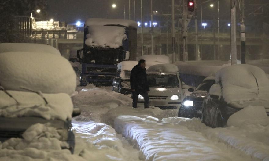 Αττική Οδός: Ενοχή 4 στελεχών προτείνει ο εισαγγελέας για τον εγκλωβισμό χιλιάδων οδηγών το 2022