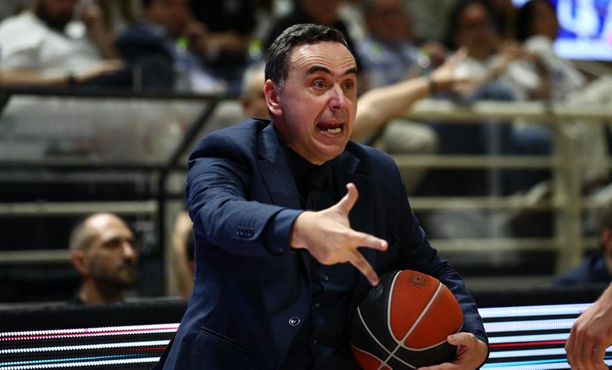 Συγκινημένος ο Μπούτσκος: «Ήταν ένα όμορφο ταξίδι, χτίσαμε σχέσεις εμπιστοσύνης - Πολεμήσαμε και είμαστε υπερήφανοι»