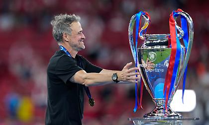 Έγραψε ιστορία με την τρίτη κατάκτηση Champions League και το χάρηκε με την ψυχή του ο Λουίς Ενρίκε!