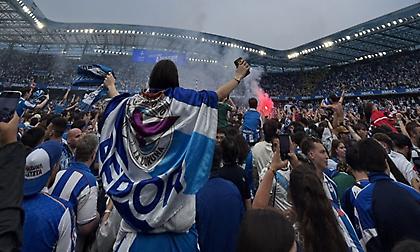 Απίθανες εικόνες στη Λα Κορούνια: «Στο πόδι» η πόλη για την επιστροφή της Ντεπορτίβο στη La Liga!