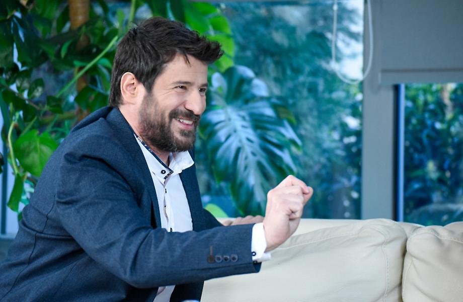 Αλέξης Γεωργούλης: Τι συνέβη με τη Nia Vardalos και πήρε τελικά 10 κιλά;