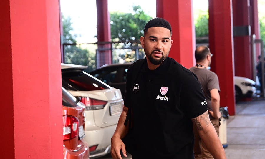 Ολυμπιακός: Η άφιξη στο ΣΕΦ για το Game 1 με τον Παναθηναϊκό