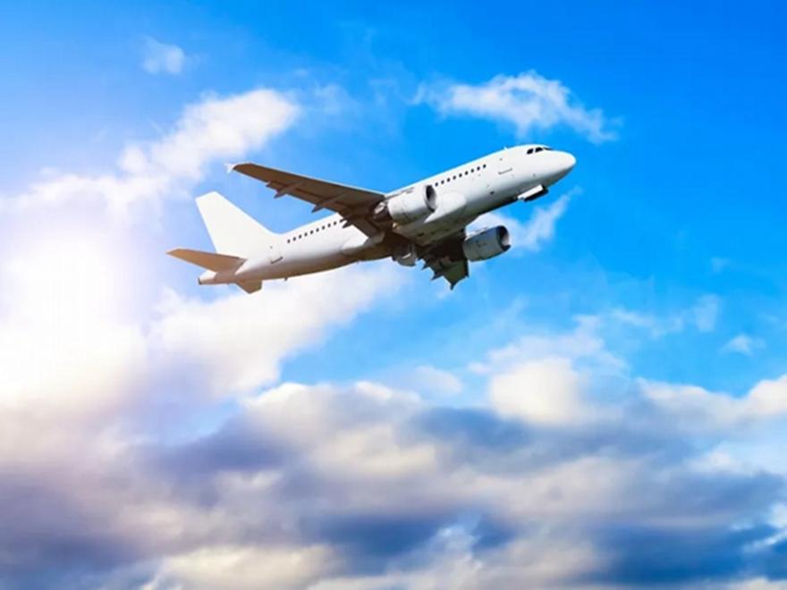 Αναγκαστική προσγείωση αεροσκάφους στη Θεσσαλονίκη: Συνελήφθη μεθυσμένος επιβάτης