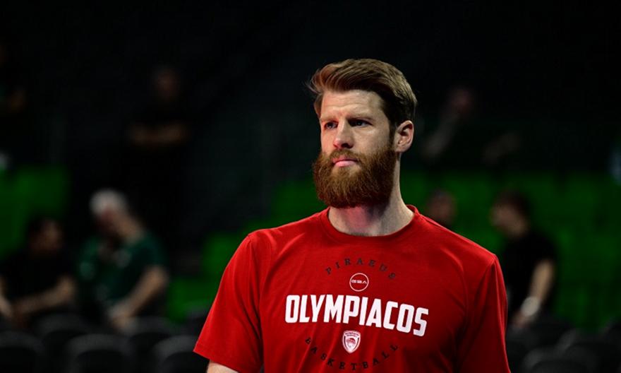 Με πλήρη αποστολή έφτασε στο Telekom Center ο Ολυμπιακός