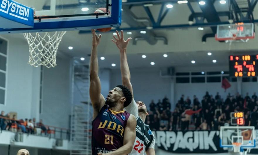 Σε προχωρημένες συζητήσεις με Τζόρνταν Μπαρνέτ ο Κoλοσσός Ρόδου!
