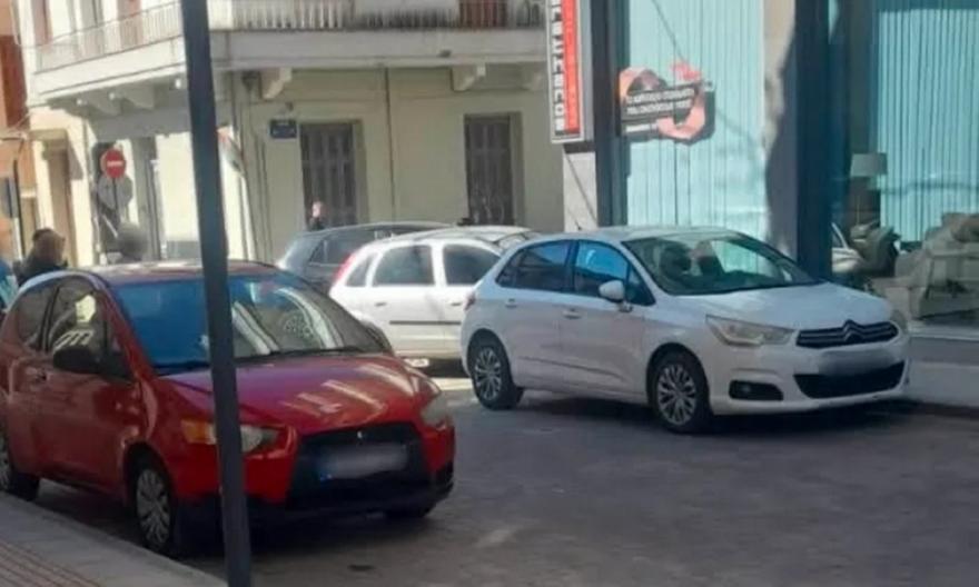 Τροχαίο ατύχημα στο Αγρίνιο: Στο νοσοκομείο μητέρα και βρέφος μετά από σύγκρουση ΙΧ