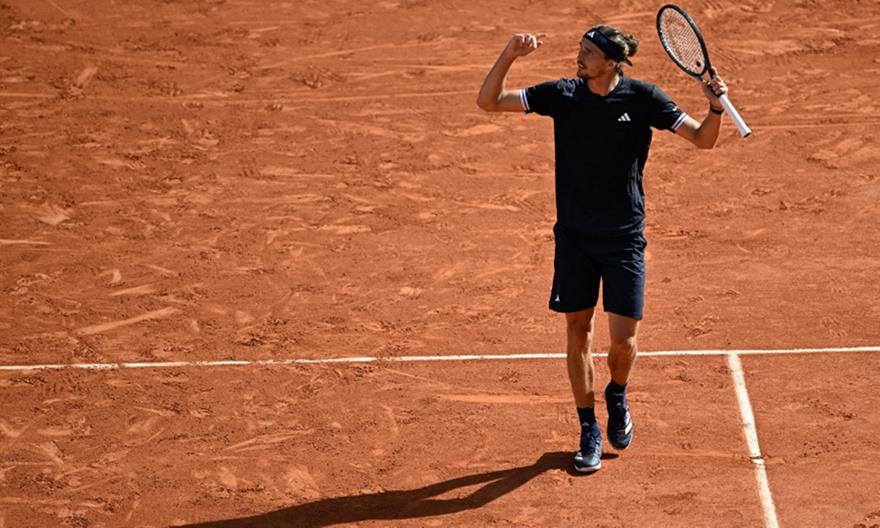 Το Roland Garros έχει νέο βασιλιά: Ο Ζβέρεφ κατέκτησε το πρώτο του Grand Slam μετά το θρίλερ με τον Κομπόλι!