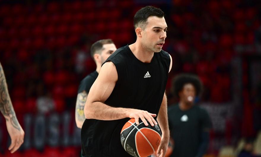 Βγήκε για προθέρμανση ο Σλούκας, παρών στη 12άδα του Παναθηναϊκού για το Game 3!