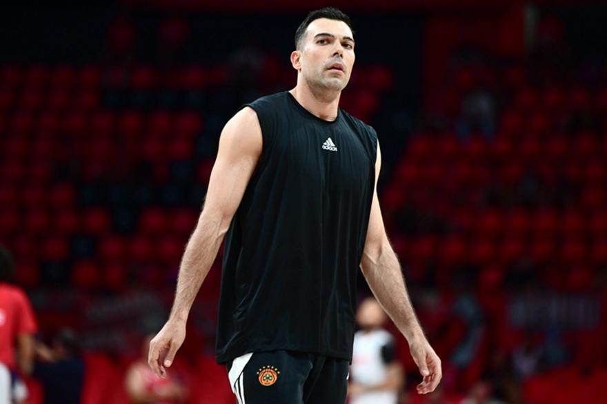 Με… 11άδα πάλι ο Ολυμπιακός - Παρών στη 12άδα του Παναθηναϊκού ο Σλούκας