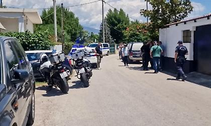 Πώς έγινε το φονικό μάνας και γιου στο Αίγιο: Οι αντιφάσεις του συντρόφου
