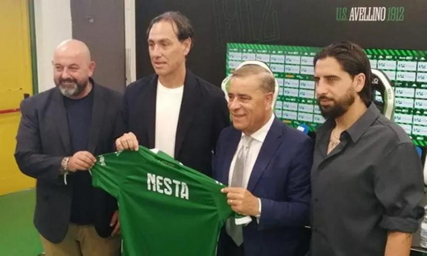 Νέος προπονητής της Αβελίνο ο Νέστα!