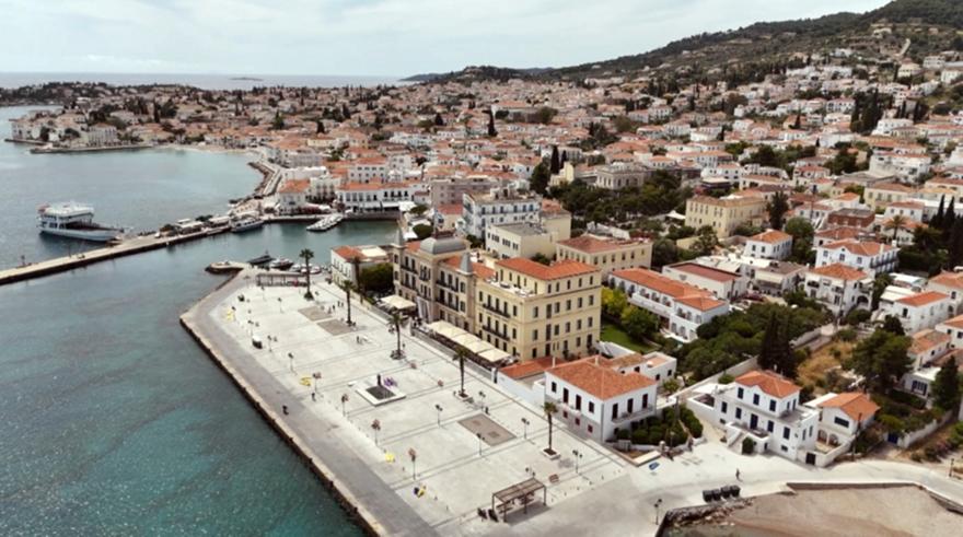 Όπου Υπάρχει Ελλάδα: Ιστορίες από Ύδρα και Σπέτσες
