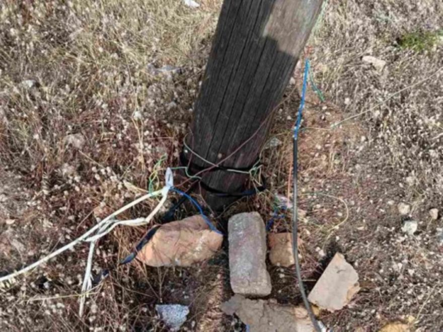 Αστυνομική επιχείρηση στον Ασπρόπυργο: 11 συλλήψεις - Ξήλωσαν καλώδια 4.420 μέτρων για ρευματοκλοπές