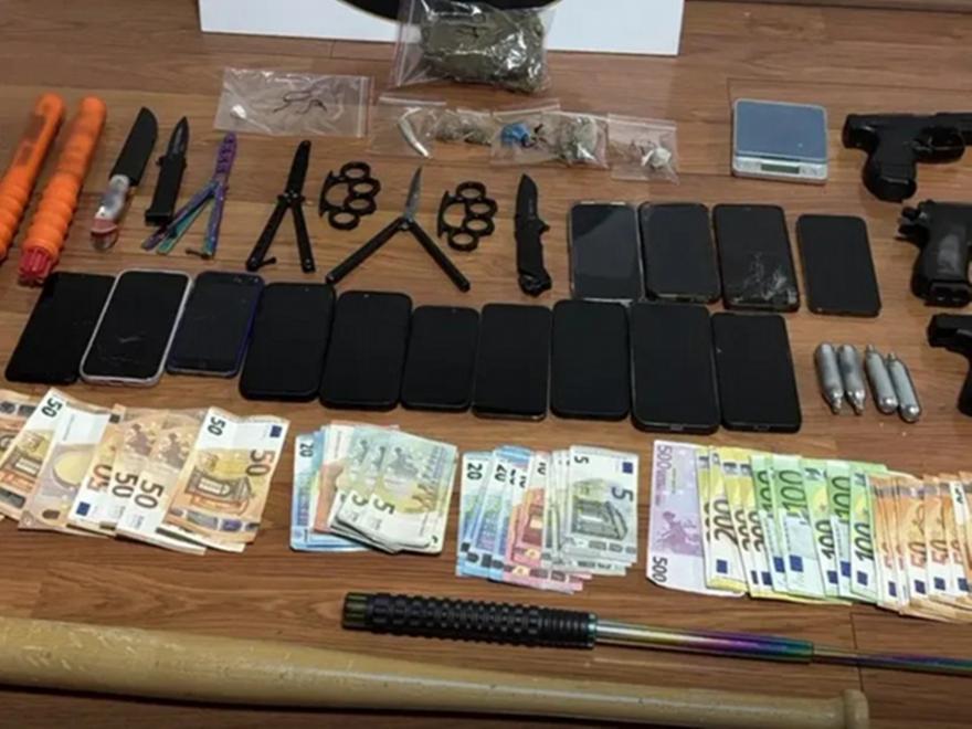 Εξαρθρώθηκαν εγκληματικές οργανώσεις που διακινούσαν ναρκωτικά σε ανήλικους στα βόρεια προάστια