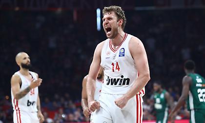 Φουρνιέ, Βεζένκοφ και Μιλουτίνοφ υπέγραψαν το τρόπαιο: Τα highlights από τη νίκη του Ολυμπιακού στον πέμπτο τελικό!