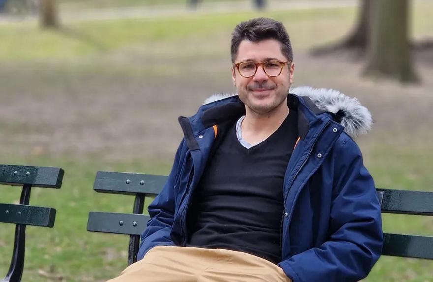 Λάμπρος Κωνσταντάρας: Από ποιο μέλος της οικογένειάς του πήρε... έγκριση η Έλενα Τσαγκρινού;