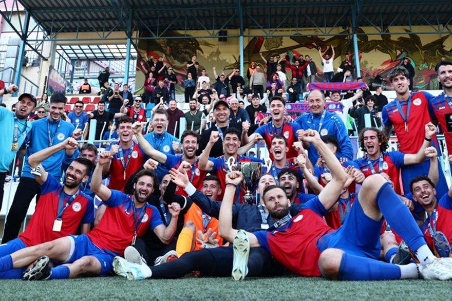 Σακάρης στους 94,6: «Είχα να ανέβω ένα βουνό, αλλά αγαπάω αυτή την ομάδα και γι’ αυτό αποφάσισα να την αναλάβω»
