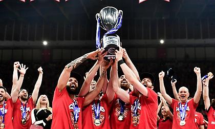 Τα συγχαρητήρια της ΠΑΕ Ολυμπιακός στο μπασκετικό τμήμα για την κατάκτηση του πρωταθλήματος!