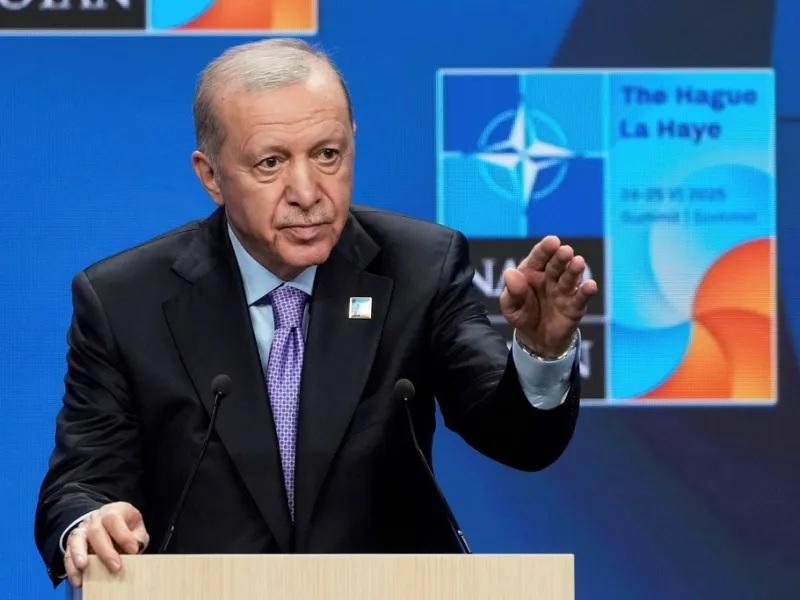 Ερντογάν: «Διαθέτουμε τον 2ο μεγαλύτερο στρατό του ΝΑΤΟ» - Συνθήματα λατρείας στα εγκαίνια αεροδρομίου