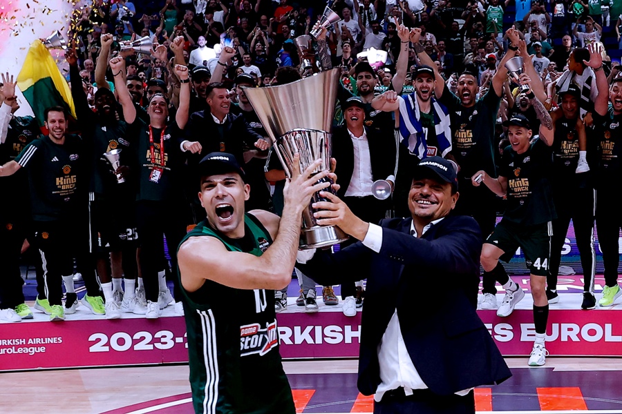 Παναθηναϊκός: Ό,τι αγαπάς δεν τελειώνει και ο Αταμάν αγαπήθηκε όσο λίγοι