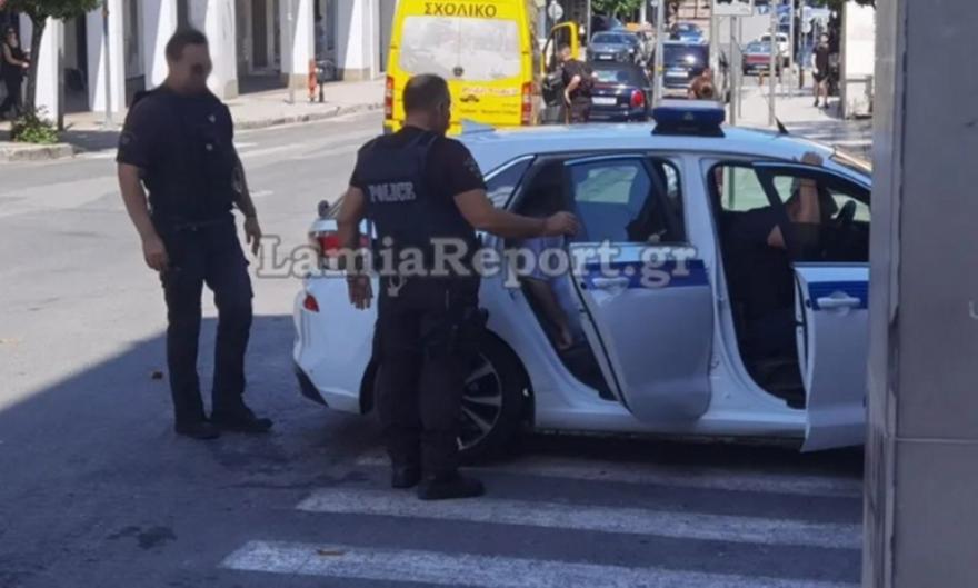 Επιδειξίας στο κέντρο της Λαμίας - Συνελήφθη δίπλα στο δικαστικό μέγαρο