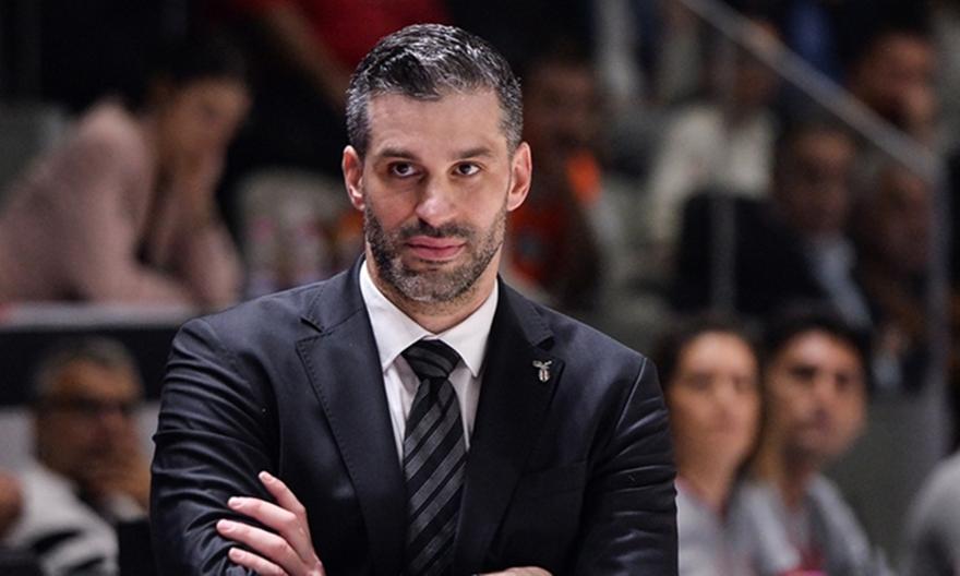 Αρσεβέν: «Θέλουμε να παραμείνει στην Μπεσίκτας ο Αλιμπίγεβιτς»