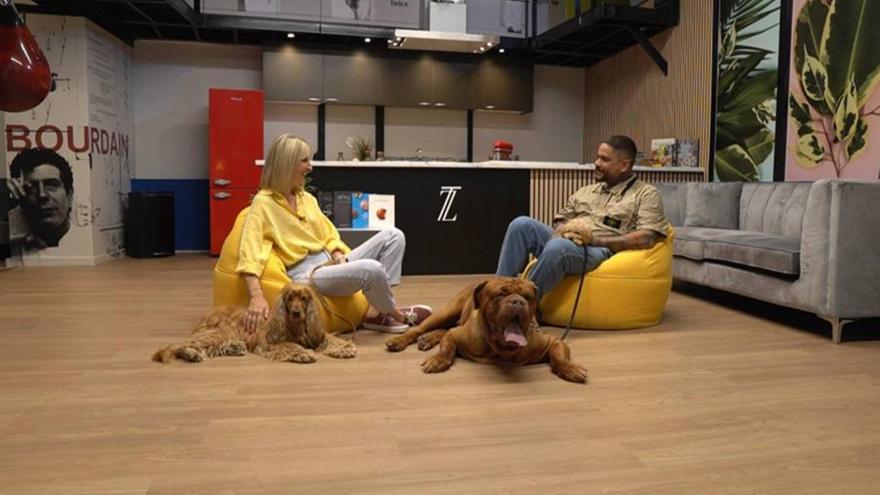Pet Stories: Ο Τίμος Ζαχαράτος μιλά για την αγάπη του στα ζώα