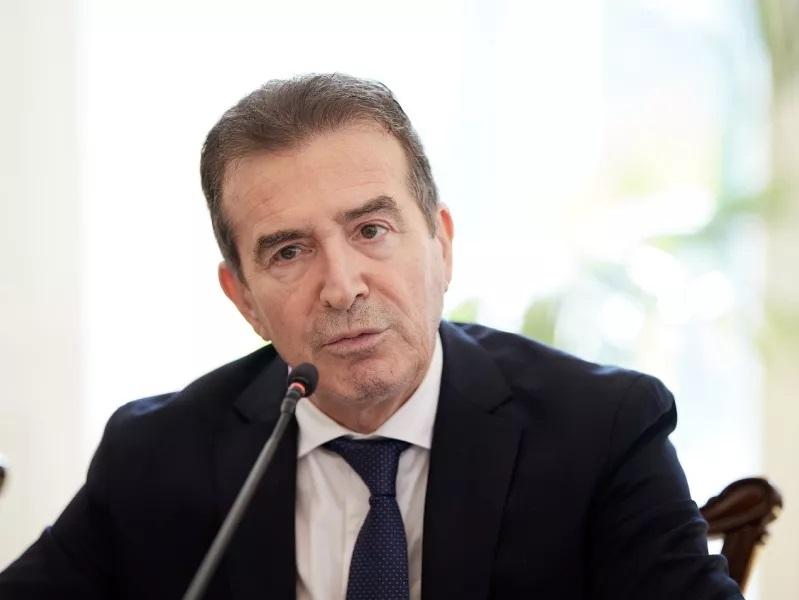 Χρυσοχοΐδης: «Σε λίγες ημέρες θα λειτουργούν οι 300 κάμερες που θα καταγράφουν τις παραβάσεις κόκκινου»