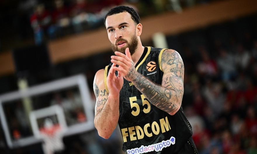Πρώτη κλήση στην Team USA για τον Mάικ Τζέιμς στα 36 του