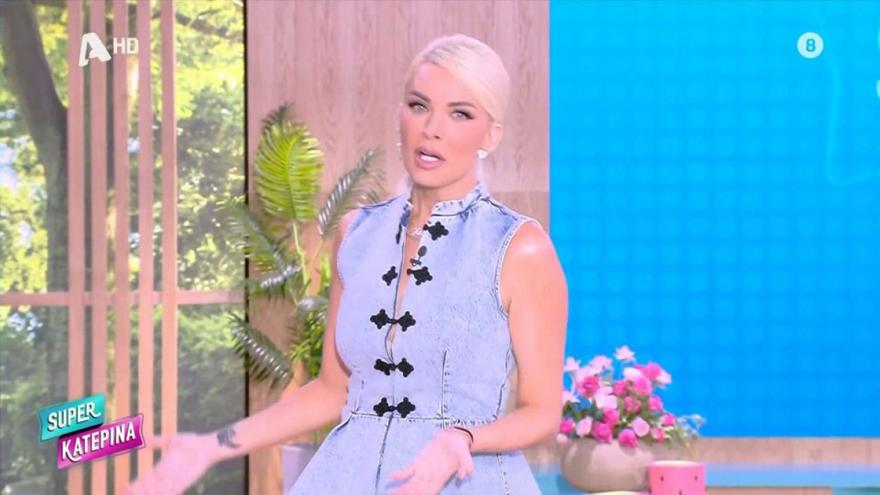 Κατερίνα Καινούργιου: Έφαγε bullying για τα παπούτσια που αγόρασε και φόρεσε στην εκπομπή