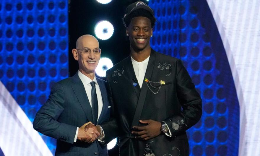 Οι Γουίζαρντς επέλεξαν στο Νο.1 του Draft τον Ντιμπάντσα!