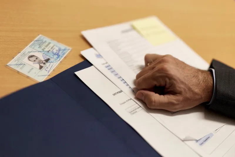 Στο ΑΤ Συντάγματος για νέα ταυτότητα ο Κυριάκος Μητσοτάκης