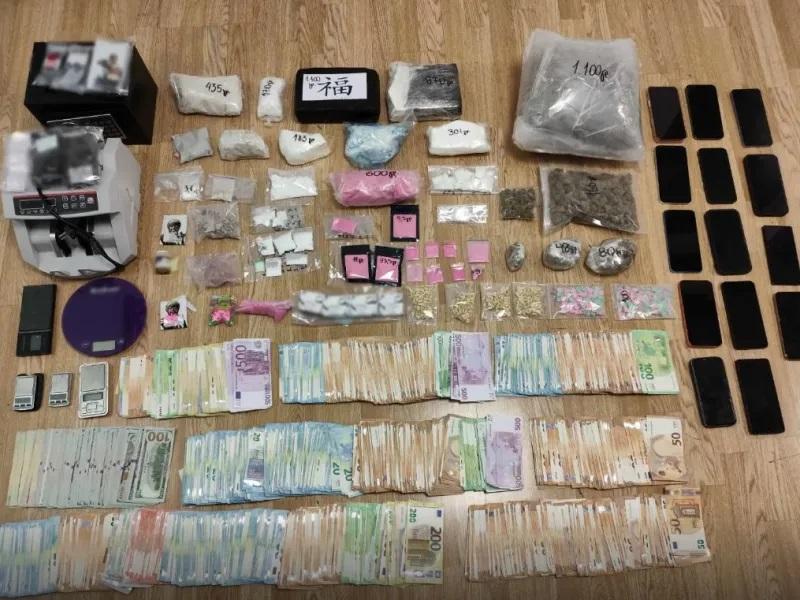 Εξάρθρωση σπείρας που διακινούσε ναρκωτικά σε Μύκονο και Αττική - Πάνω από €700.000 τα κέρδη