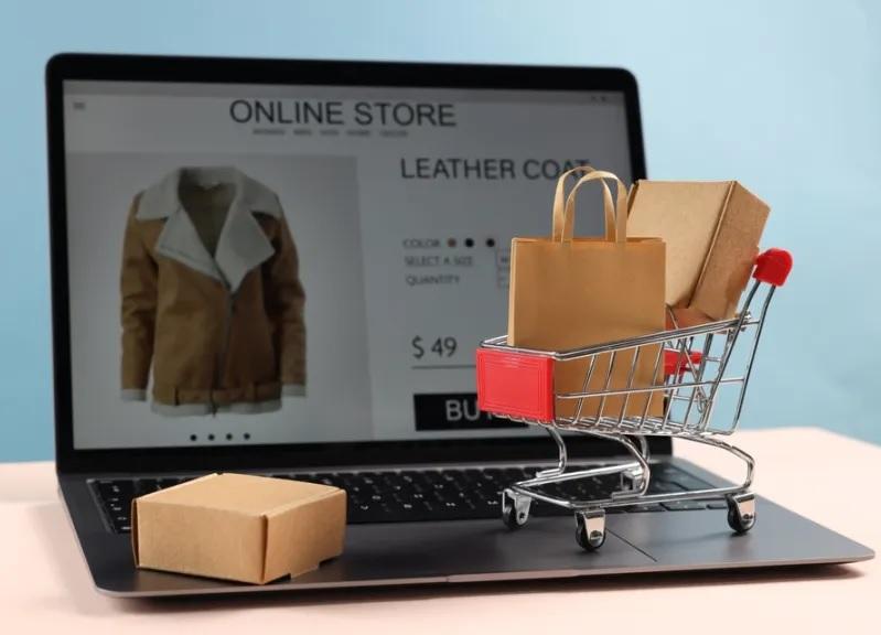 Τέρμα οι φθηνές online αγορές - Tέλος 3 ευρώ ανά είδος προϊόντος και όχι ανά δέμα