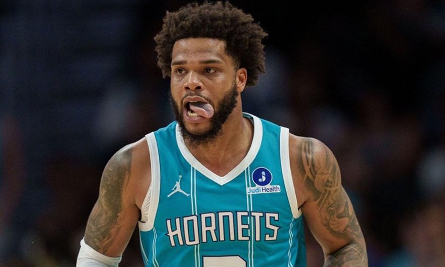 Σπουδαία ανταλλαγή στο NBA: Οι Σανς πυροδότησαν την «αγορά» αποκτώντας τον Μπρίτζες