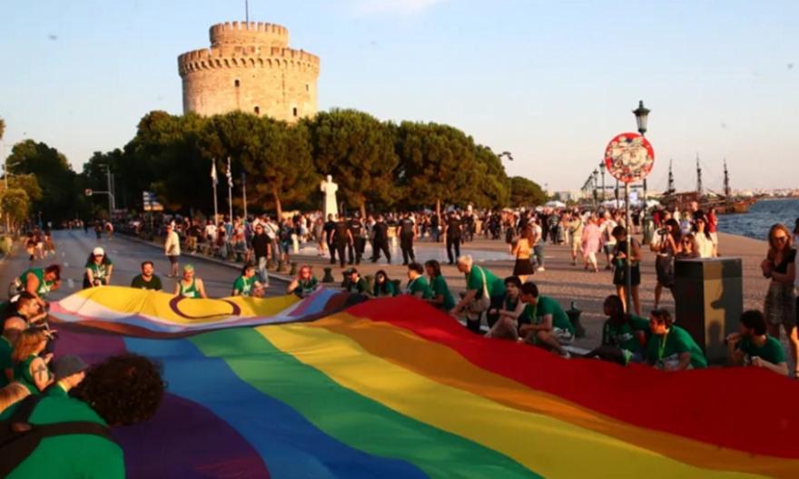 Τρανς το άτομο που βρέθηκε νεκρό στο φεγγίτη - Ζητά διερεύνηση της υπόθεσης το