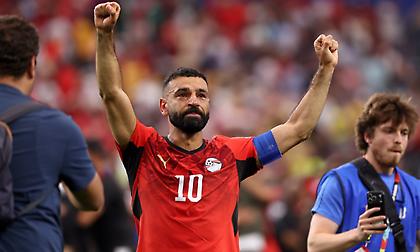Έκανε fair-play, δάκρυσε και πανηγύρισε ντυμένος Φαραώ για τη σπουδαία πρόκριση της Αιγύπτου ο Σαλάχ