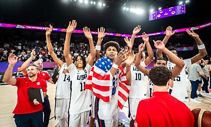 Η Team USA συνέτριψε τη Σερβία στον τελικό και έκανε το «8 στα 8» στα Μουντομπάσκετ U17!