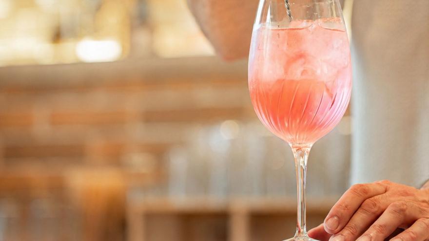 Sip & Blossom Cocktail Week: Μια εβδομάδα αφιερωμένη στα καλοκαιρινά κοκτέιλ