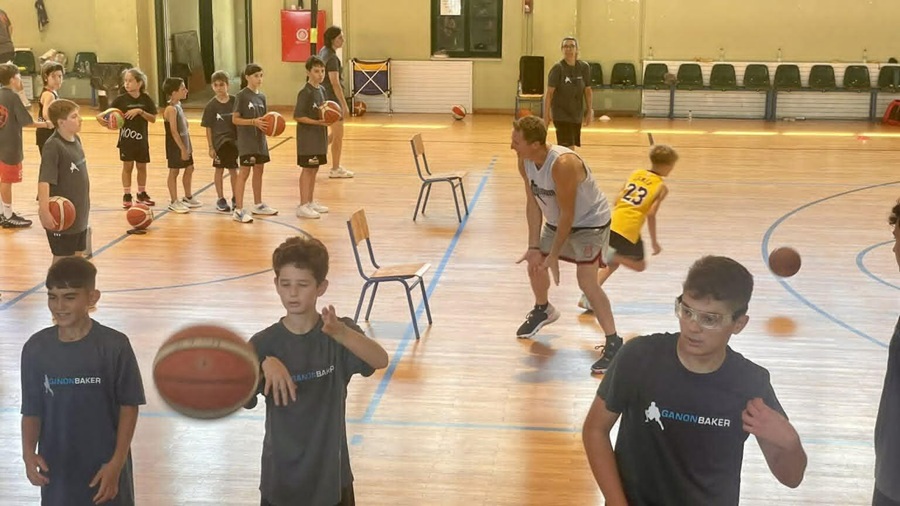 Μοναδική εμπειρία στη Ζάκυνθο-Sold out το Basketball Camp της ΑΓΕΖ με Ganon Baker-Δ.Γαλάνη