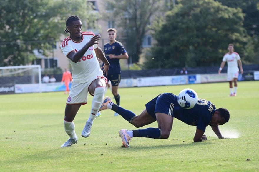Η αντίδραση των δύο στόπερ και ο κυνηγός που πρέπει να το δει αλλιώς